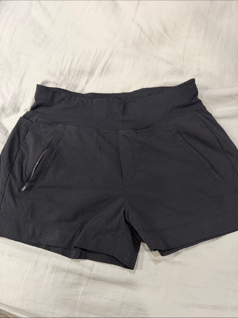 Athleta Black Trekkie North Athletic Shorts